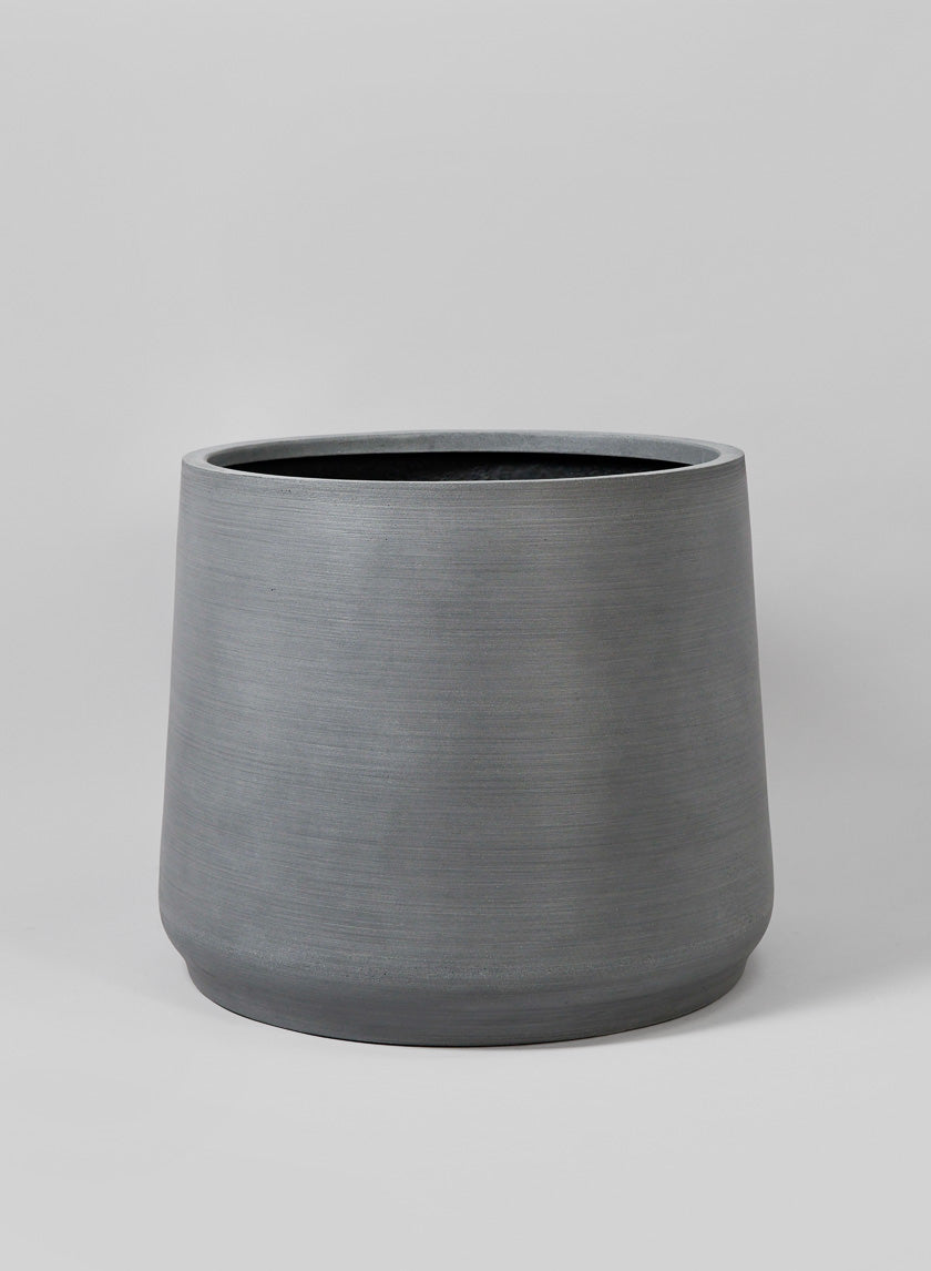 Alaric Gray Fiber Planter Decor Jamali-garden Gray 15.25in Tall EACH