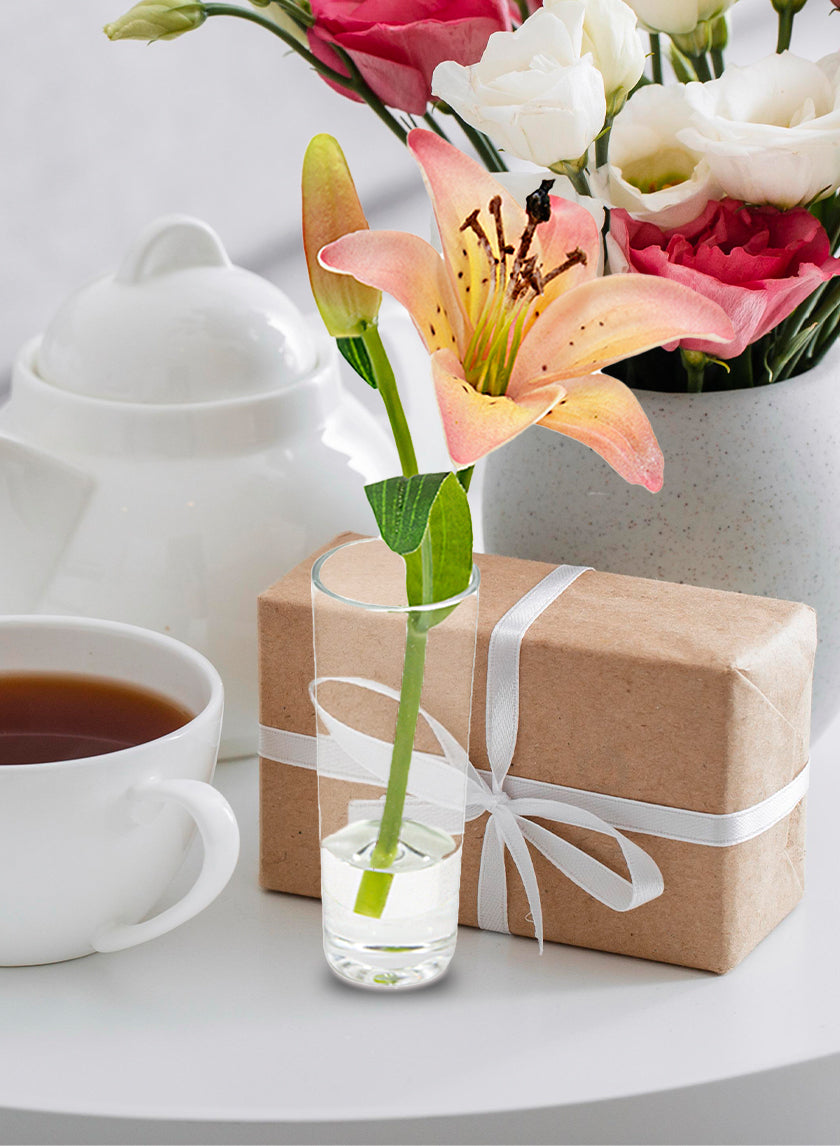 Pink Lily &amp; Bud in Clear Shot Glass, Set of 2 Decor Jamali-garden