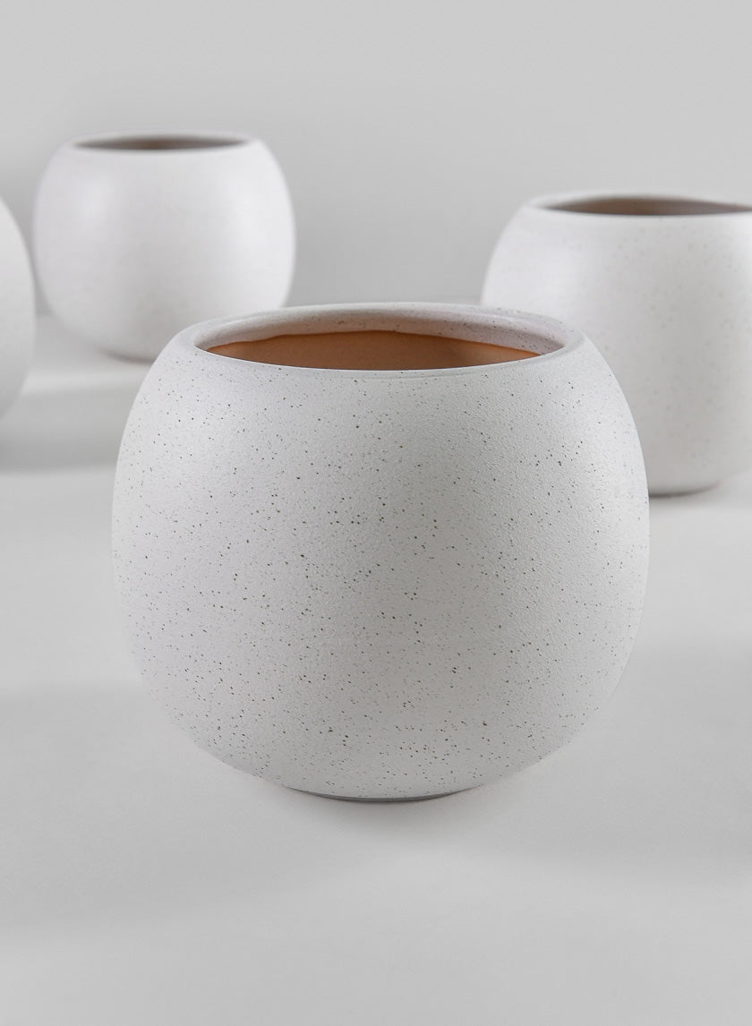 4.5in Wide Jorvik White Ceramic Fishbowl Decor Jamali-garden