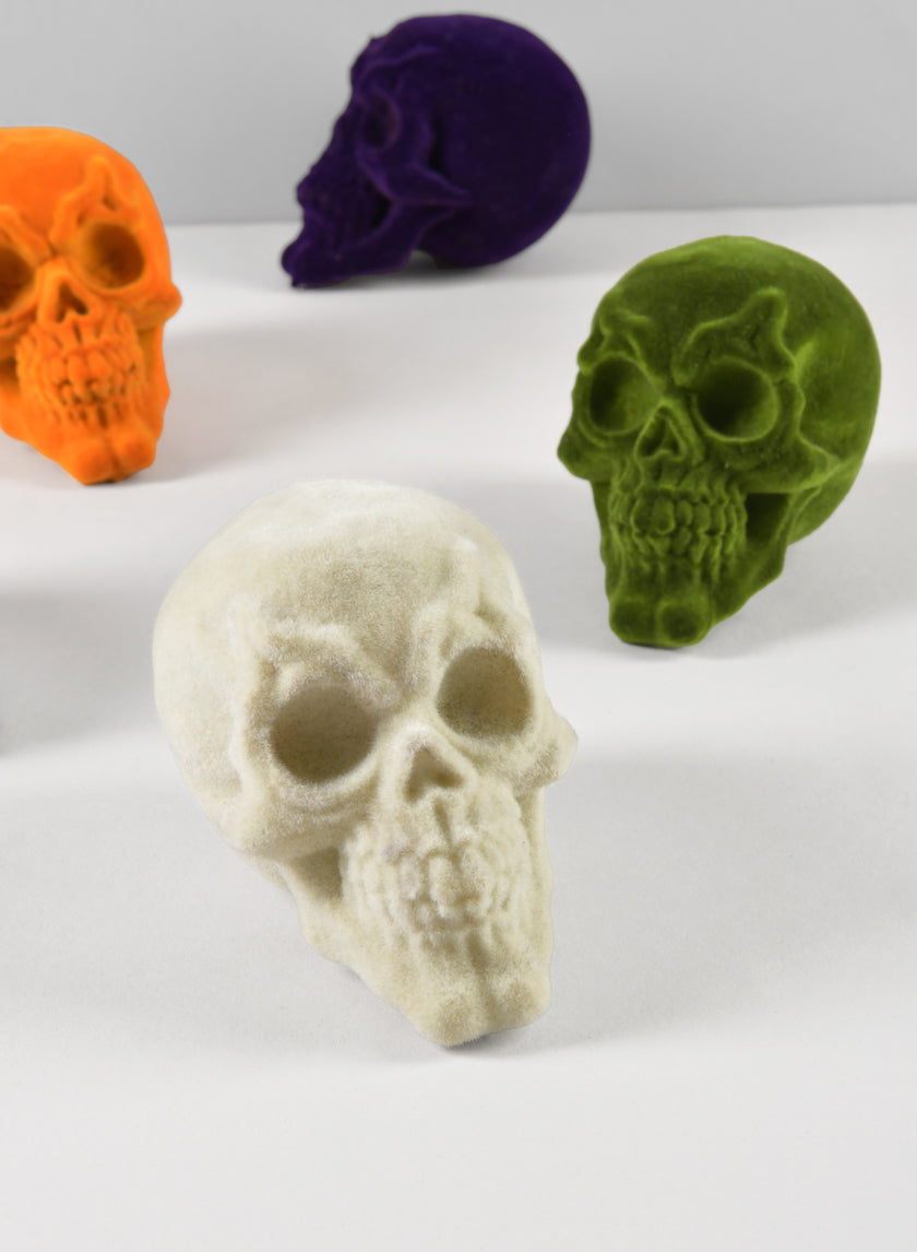 Bag of Flocked Mini Skulls Decor Jamali-garden