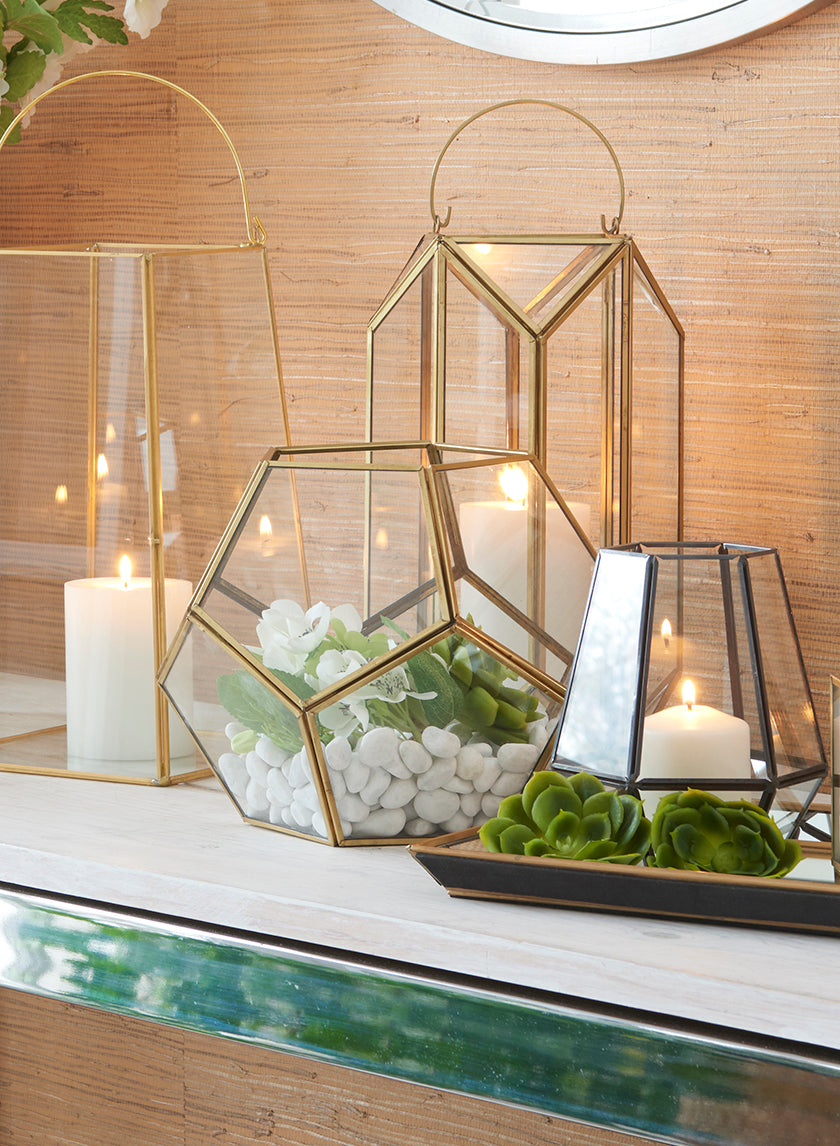 11in Tall Emerald Cut Glass Lantern Decor Jamali-garden
