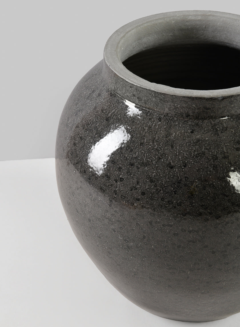 10.5in Tall Migos Gloss Black Ceramic Vase Decor Jamali-garden