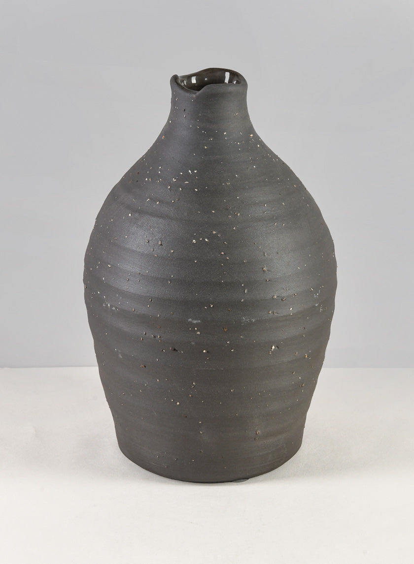 9in Tall Imari Aged Black Artisan Vase Decor Jamali-garden