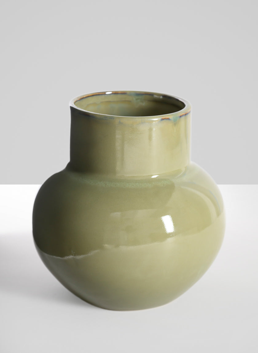 7in Tall Moss Green Glaze Ceramic Akaibara Vase Decor Jamali-garden