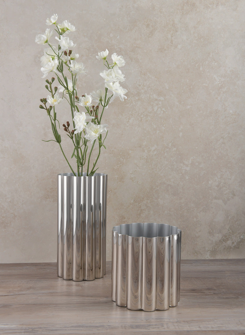 9.75in Tall Nuage Silver Stainless Steel Vase Decor Jamali-garden