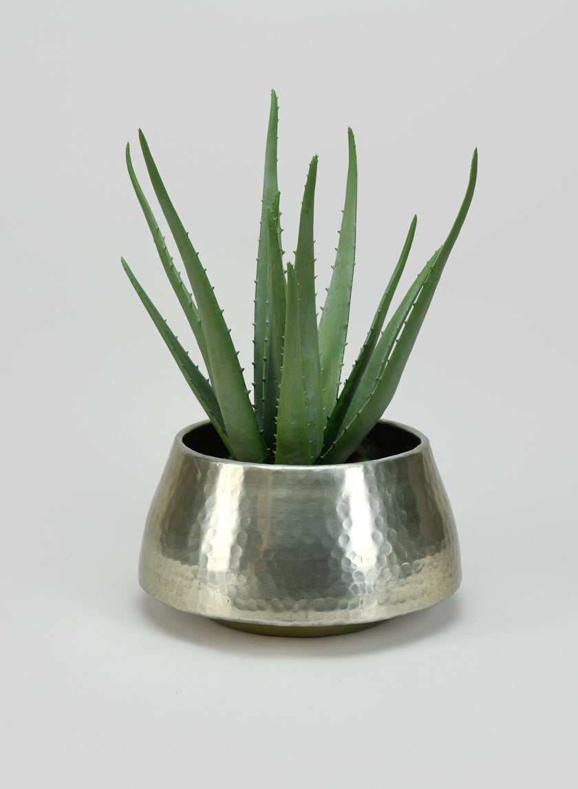 Pondicherry Old Silver Look Aluminum Bowl Decor Jamali-garden