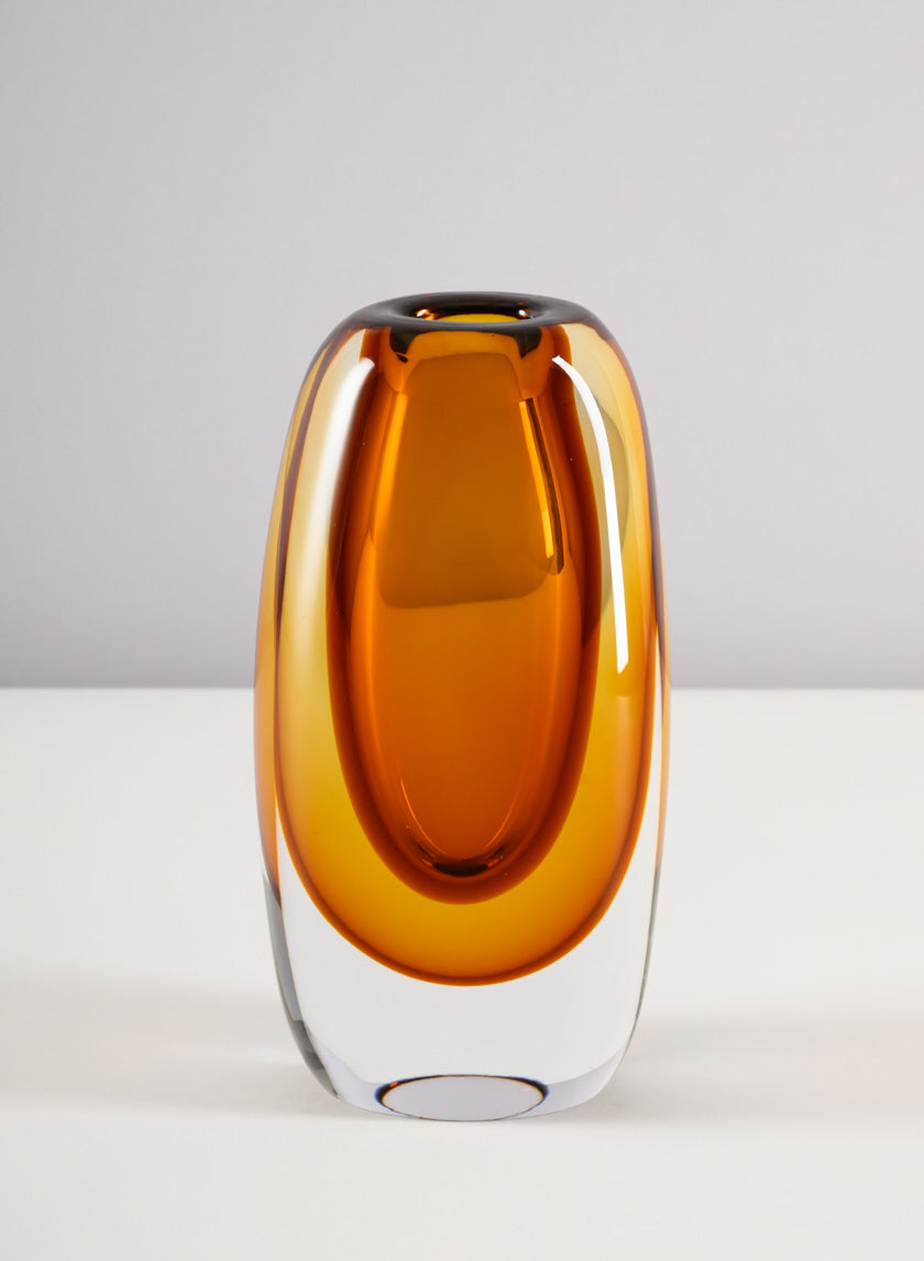 8.5in Tall Norvege Clear and Amber Glow Hand Blown Glass Vase Decor Jamali-garden