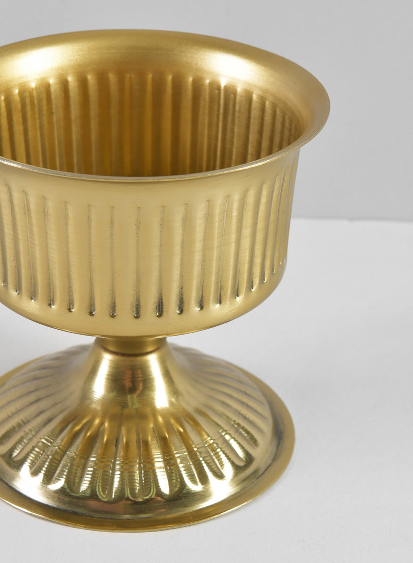 4in Tall Victoria Mini Urn Decor Jamali-garden