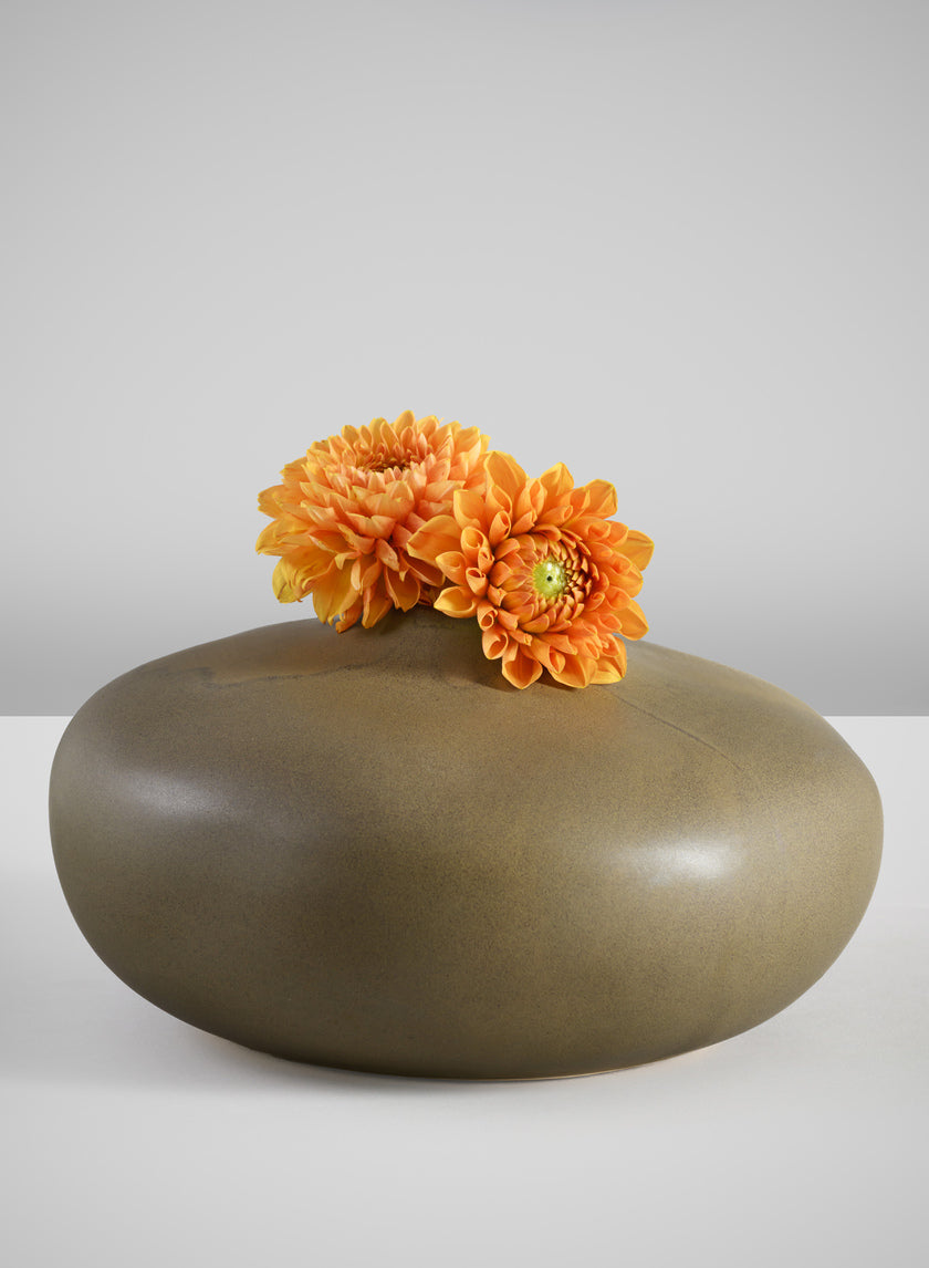 7in Wide Atelier Nature Tan Short Ceramic Vase Decor Jamali-garden