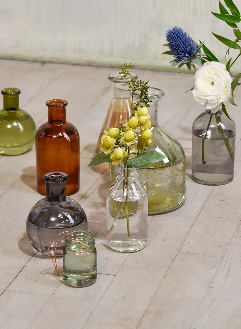 4in Tall Clear Glass Milk Bottle Vase, Mini Decor Jamali-garden