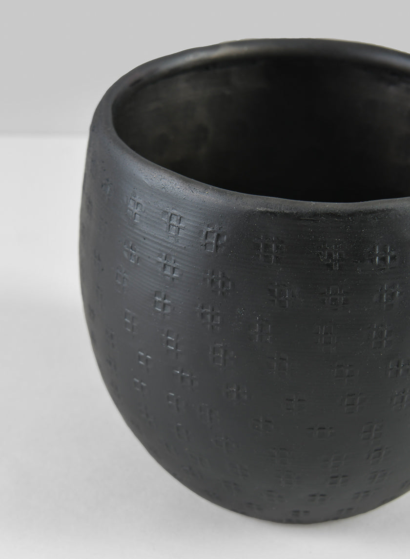 Anga Aluminum Ethnic Black Pot Decor Jamali-garden