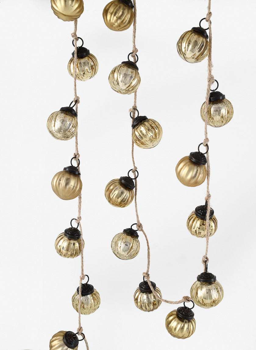 57in Long Mini Gold Ribbed Ornament Ball Garland Decor Jamali-garden