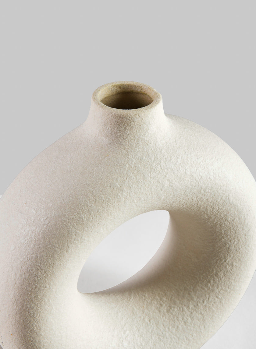 9.5in Tall Kei Vase Sand White Decor Jamali-garden