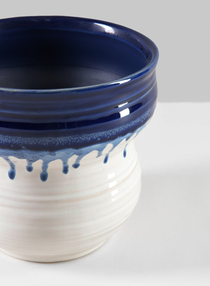 5.5in Tall Harami Running Blue Pot Decor Jamali-garden