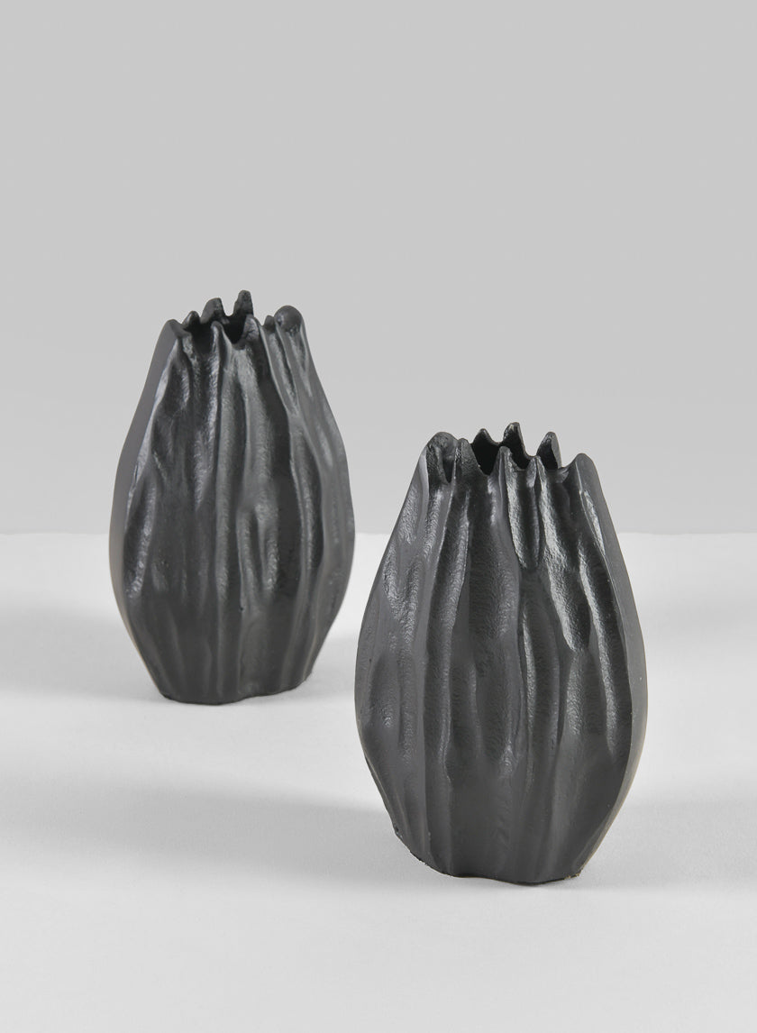 5in Tall Aluminum Cosmos Black Bark Look Mini Vase Decor Jamali-garden
