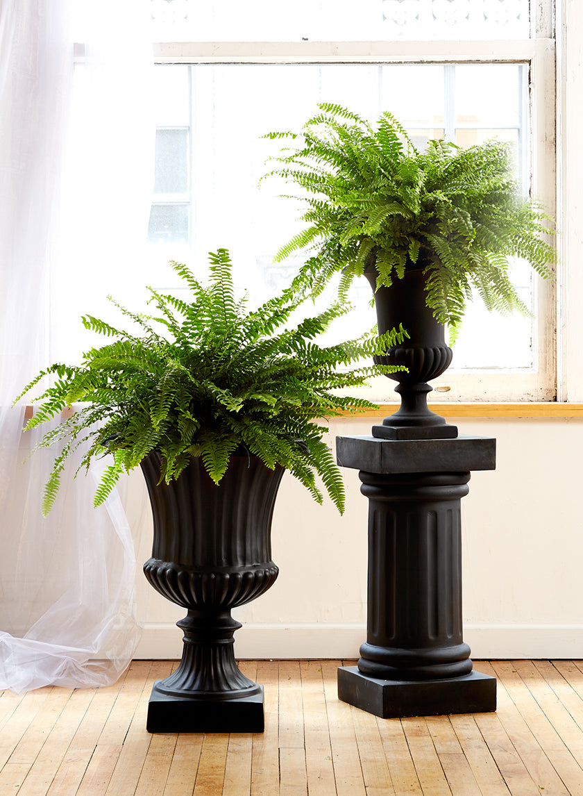 18in Tall Black Urn Decor Jamali-garden