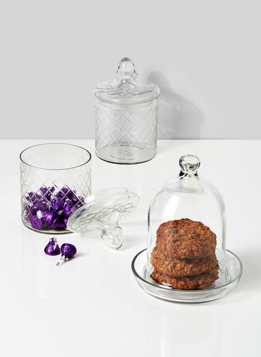Glass Cloche With Plate Decor Jamali-garden