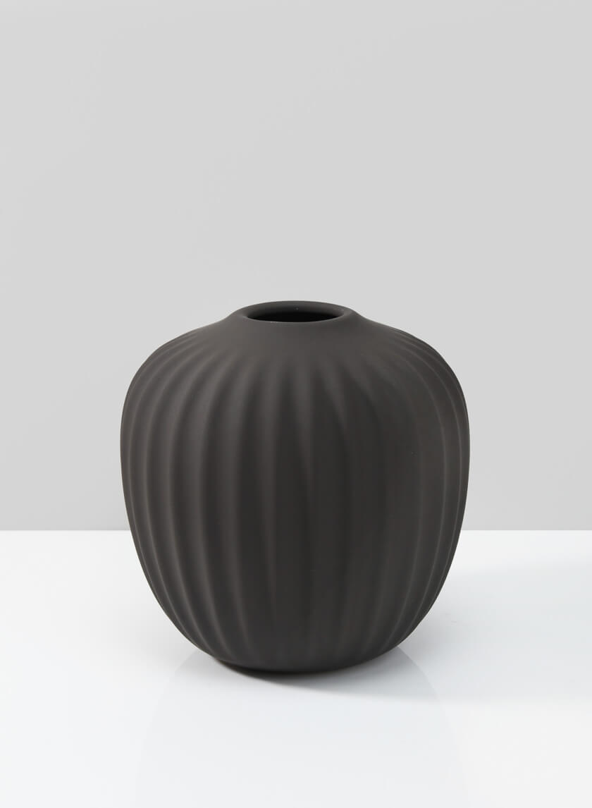 5.5in Tall Oslo Chocolate Deco Vase Decor Jamali-garden