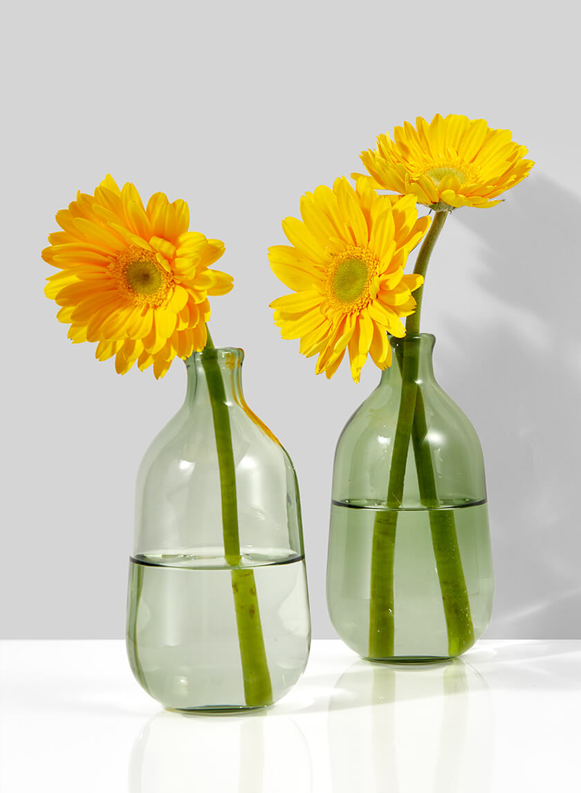 6.25in Tall Light Green Bottle Bud Glass Vase Decor Jamali-garden
